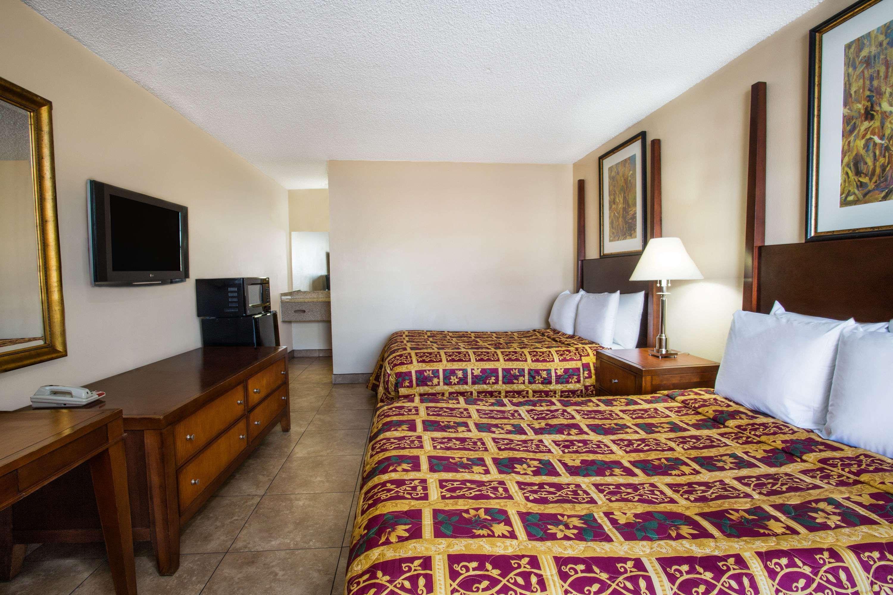 Knights Inn Orlando Oak Ridge Экстерьер фото